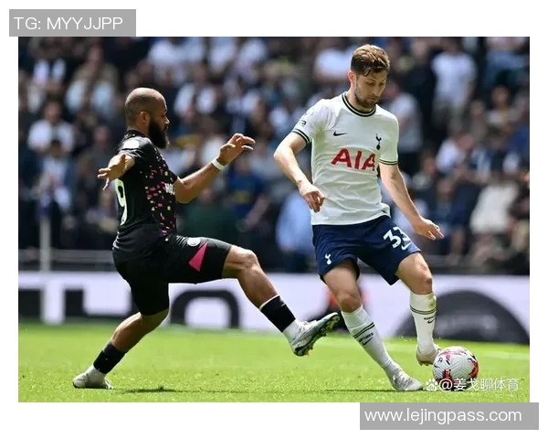 西甲热刺大胜里昂五球狂潮战术解析引发全场热议